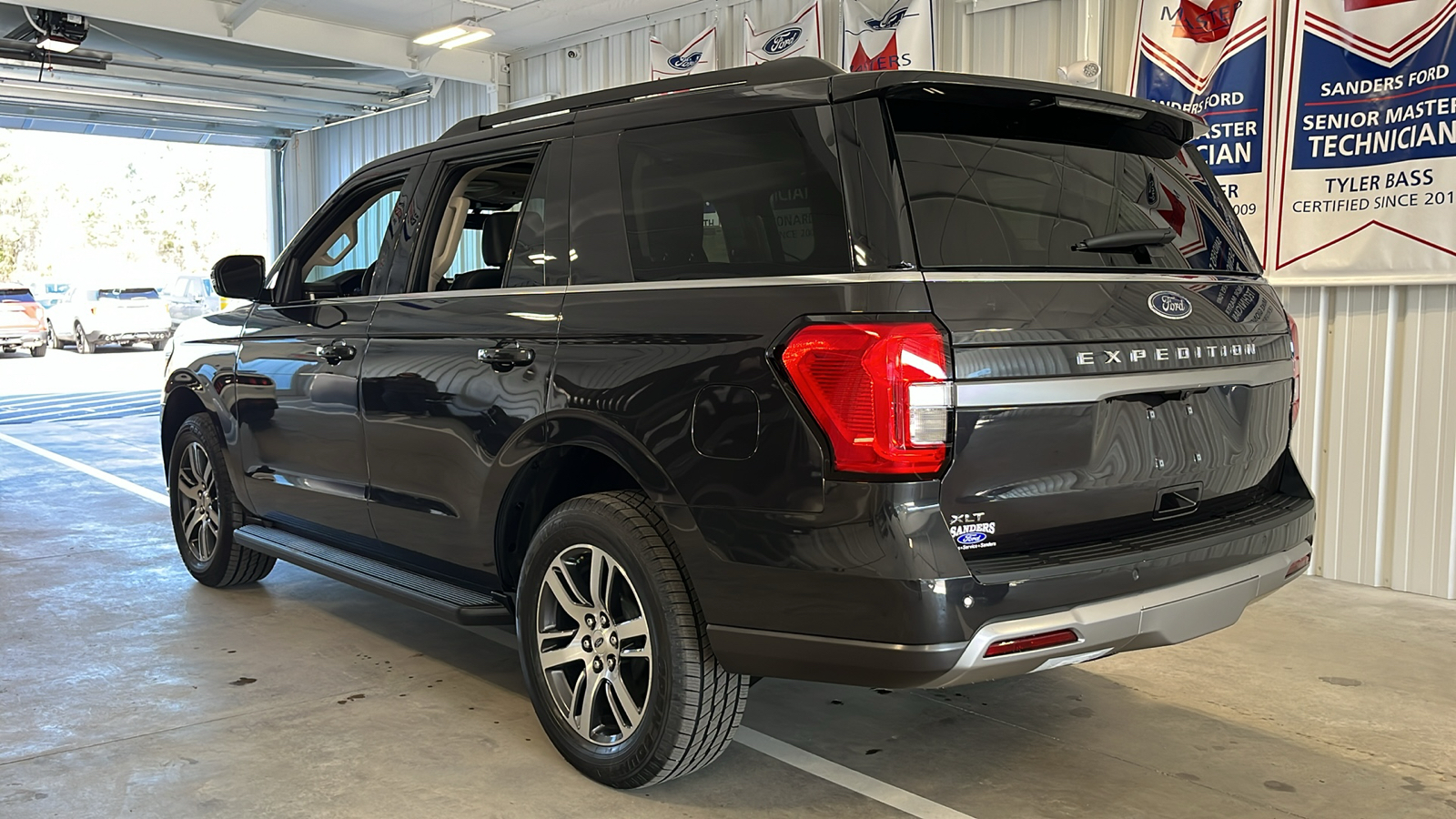 2024 Ford Expedition XLT 26