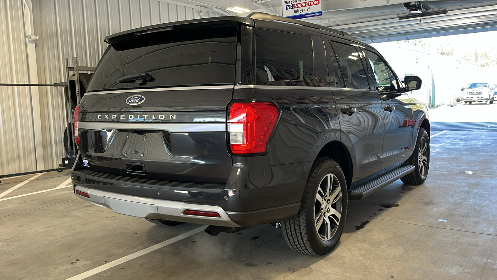 2024 Ford Expedition XLT 32
