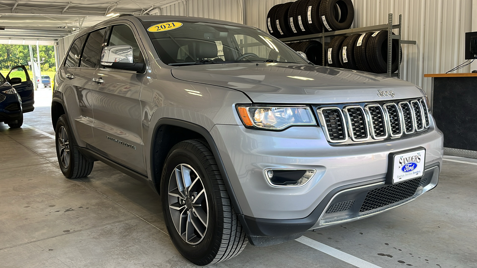 2021 Jeep Grand Cherokee Limited 1