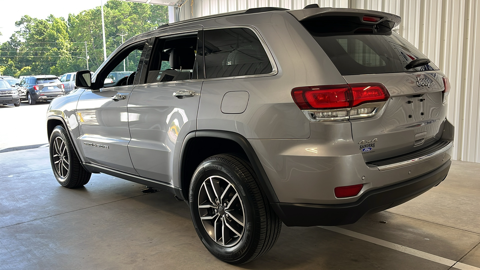 2021 Jeep Grand Cherokee Limited 24