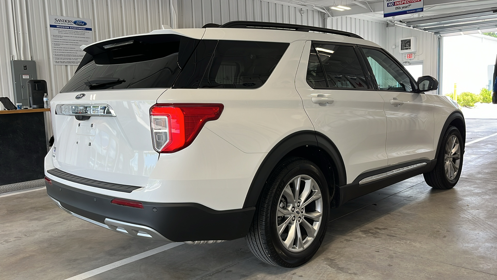 2024 Ford Explorer XLT 29