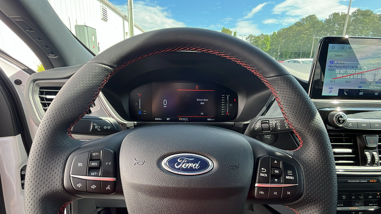 2024 Ford Escape ST-Line 11