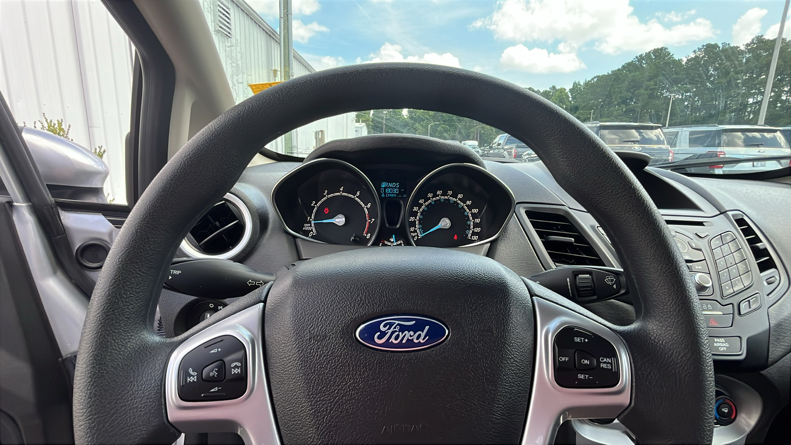2018 Ford Fiesta SE 12