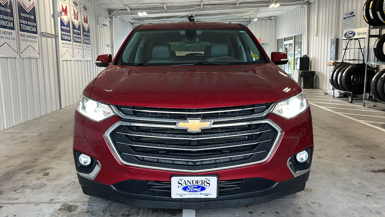 2018 Chevrolet Traverse LT Leather 2