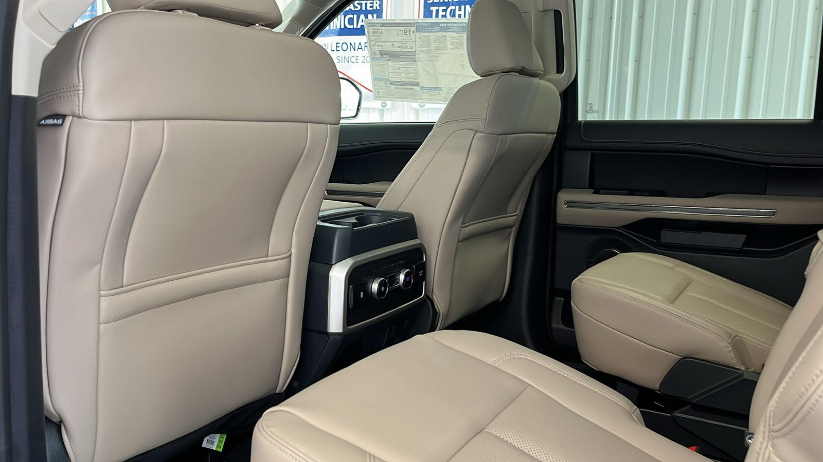 2024 Ford Expedition Max XLT 22