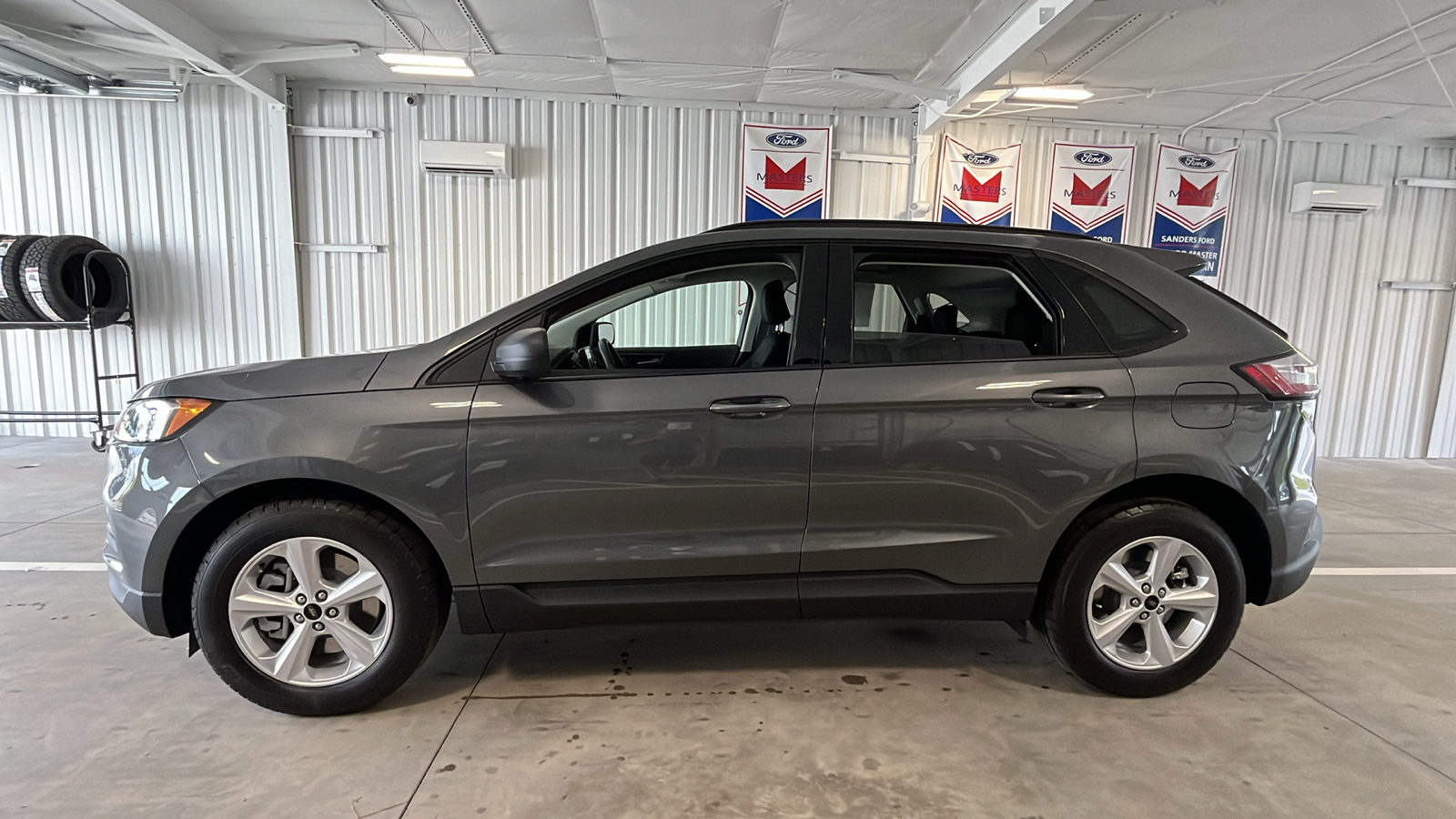 2024 Ford Edge SE 4