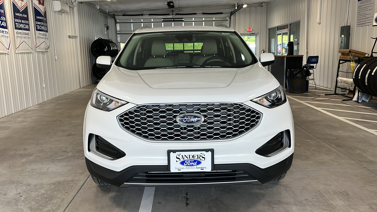 2024 Ford Edge SEL 2