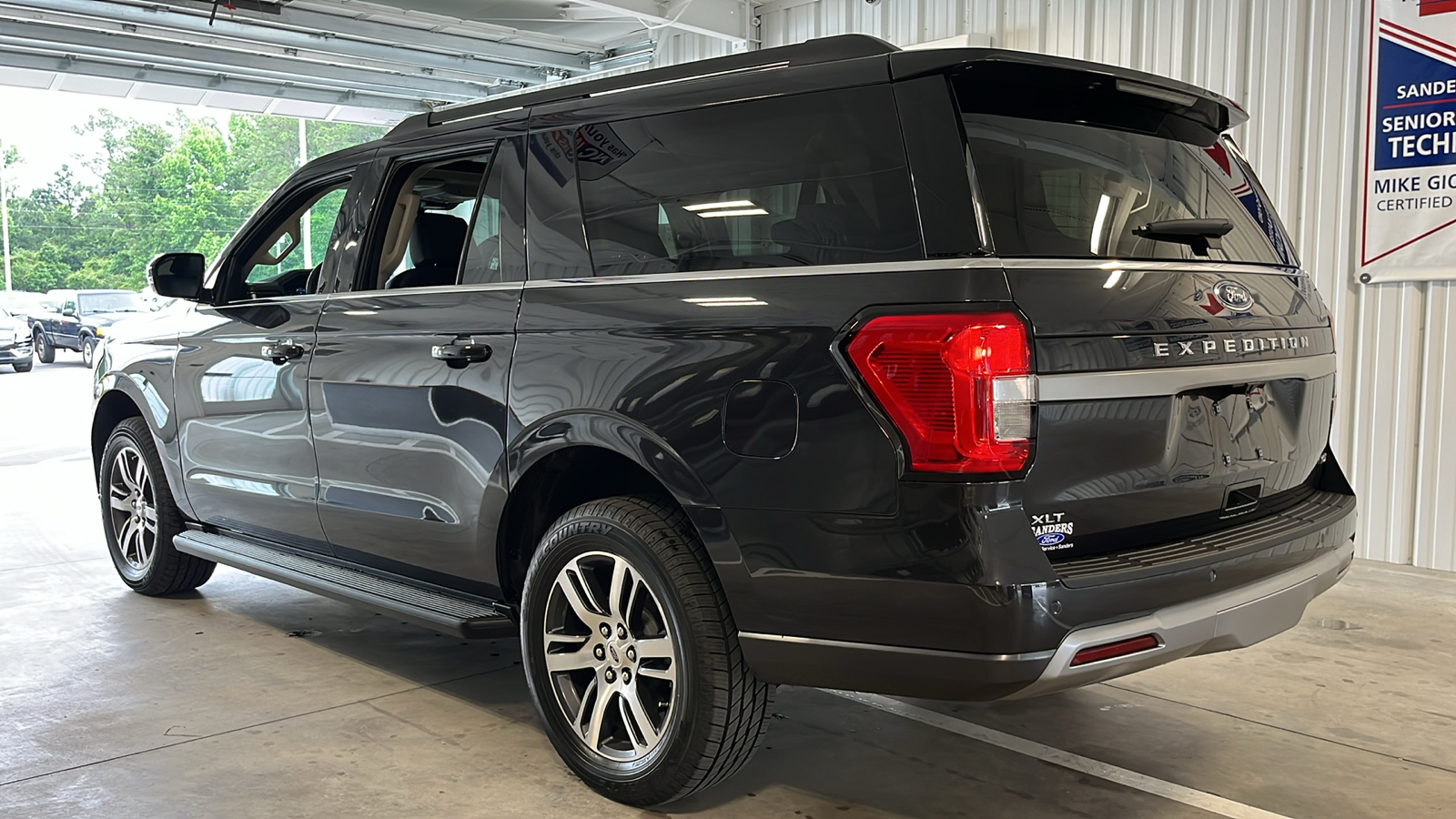 2024 Ford Expedition Max XLT 26