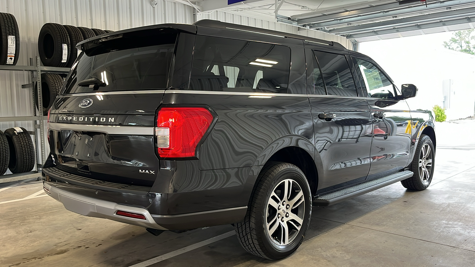 2024 Ford Expedition Max XLT 30