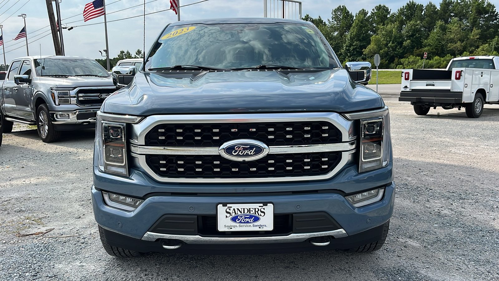 2023 Ford F-150 Platinum 2