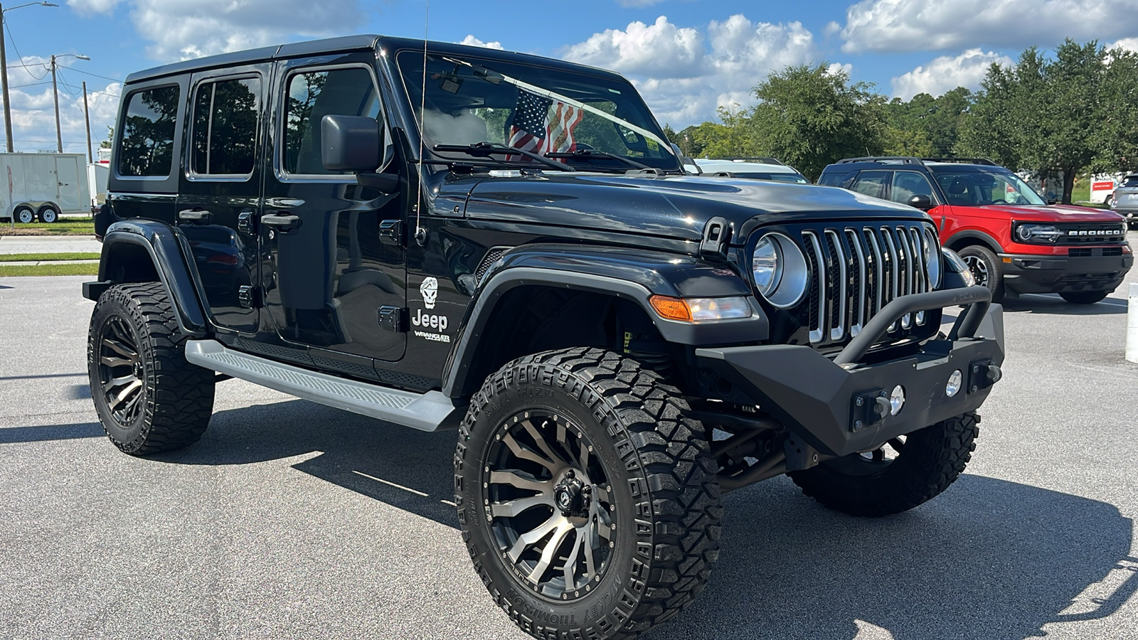 2019 Jeep Wrangler Unlimited Sahara 1