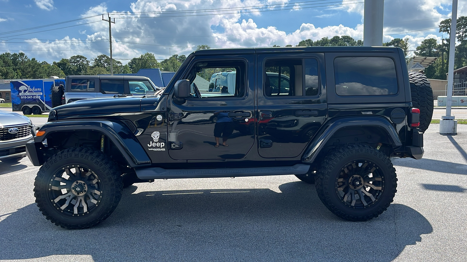 2019 Jeep Wrangler Unlimited Sahara 4