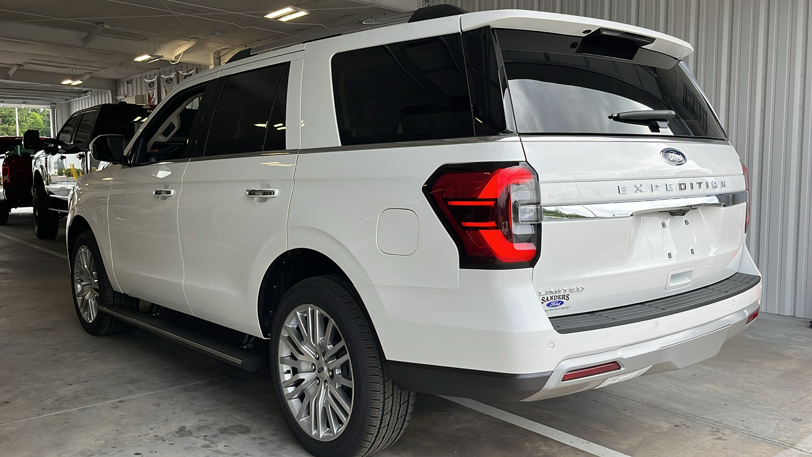 2024 Ford Expedition Limited 23
