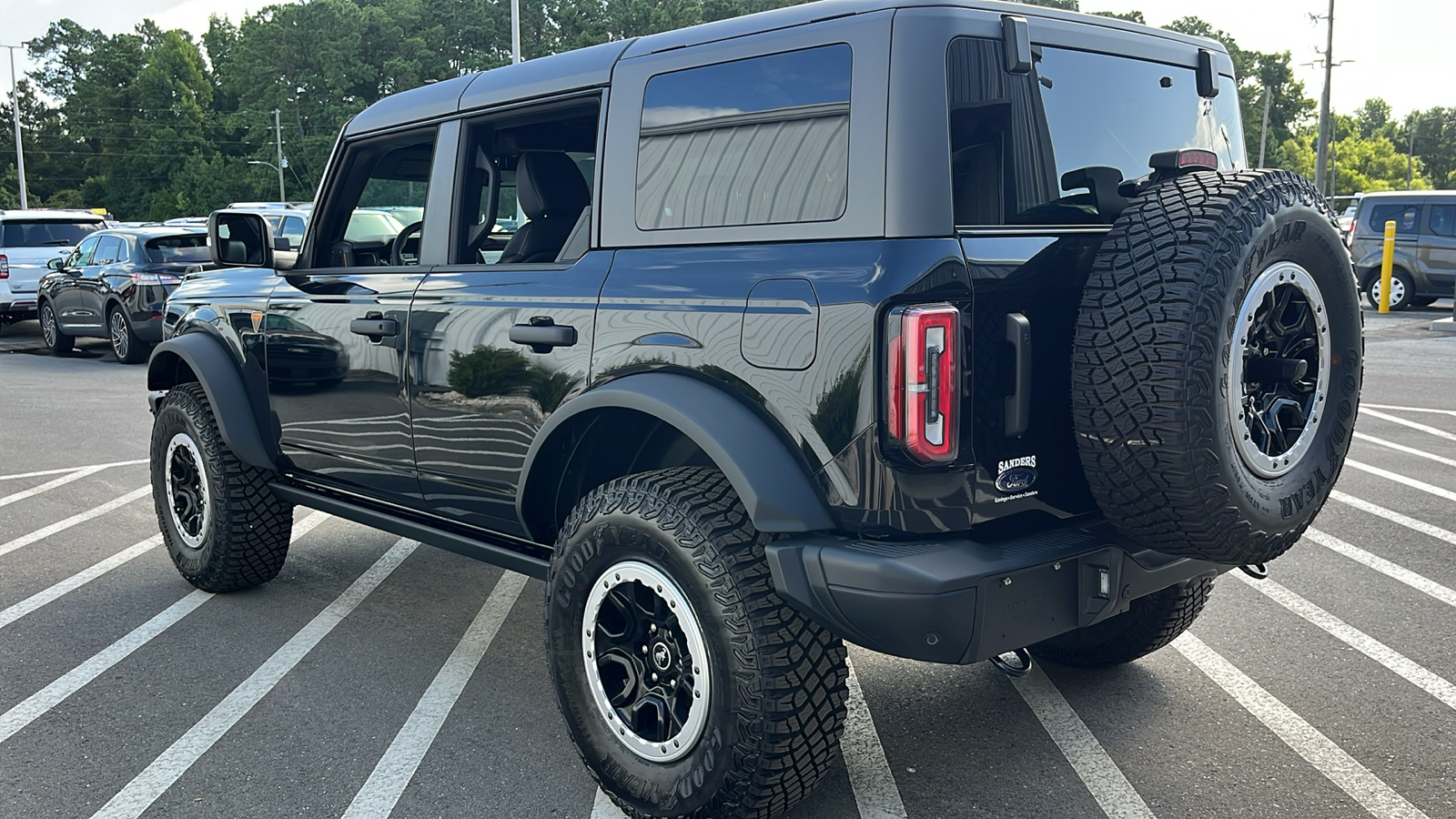 2024 Ford Bronco Badlands 24