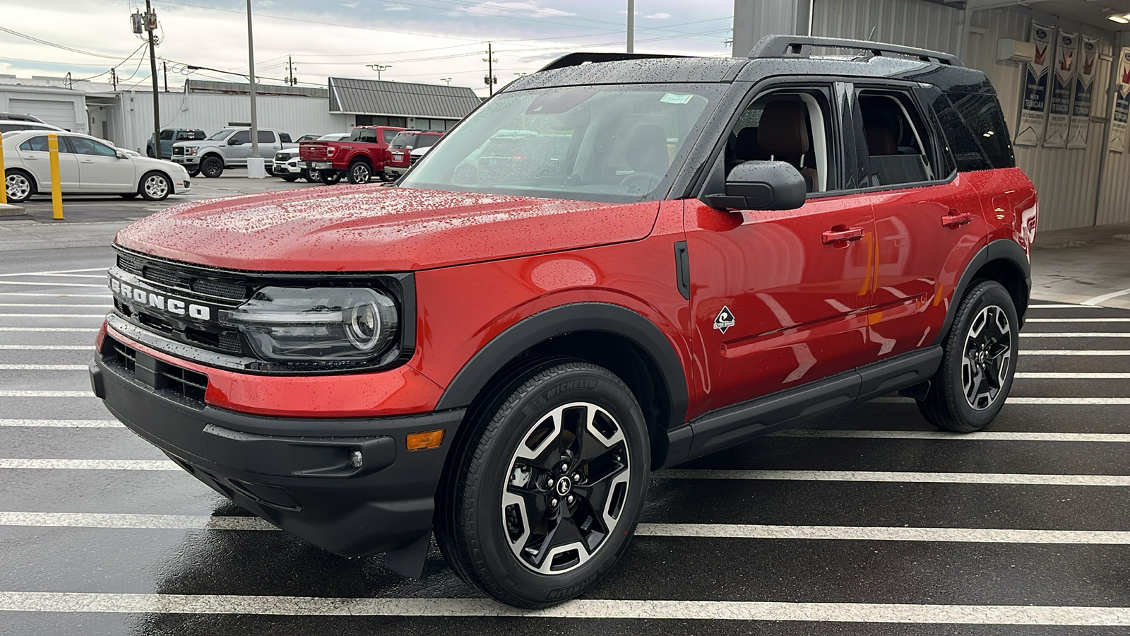 2024 Ford Bronco Sport Outer Banks 3