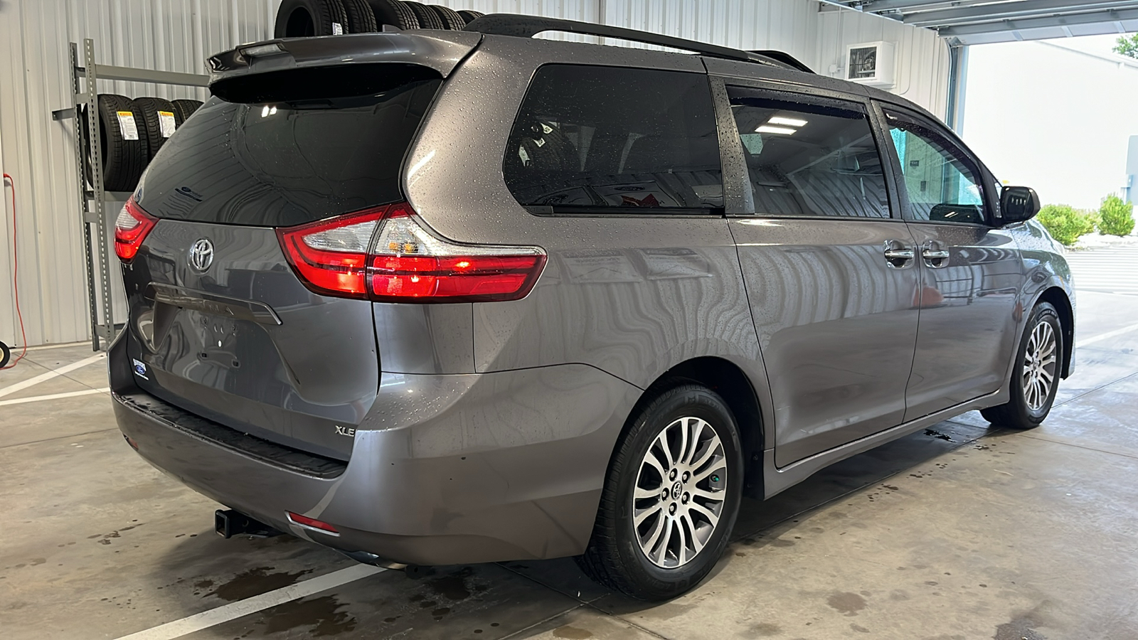 2019 Toyota Sienna  26