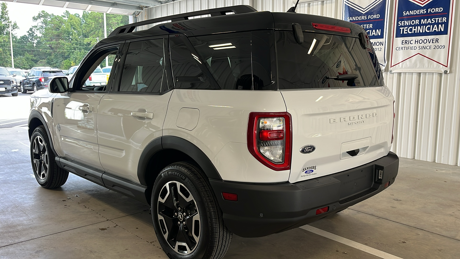 2024 Ford Bronco Sport Outer Banks 24