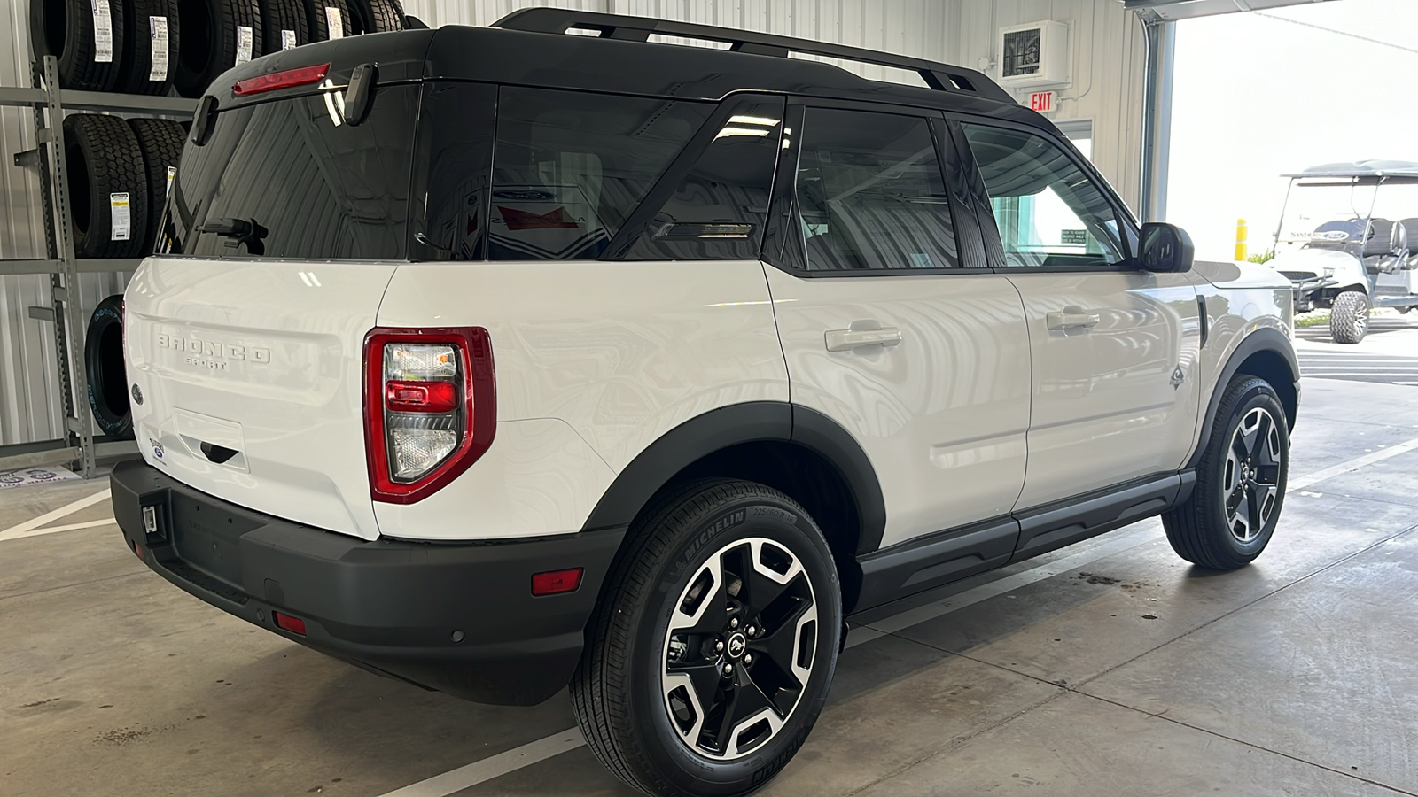 2024 Ford Bronco Sport Outer Banks 27