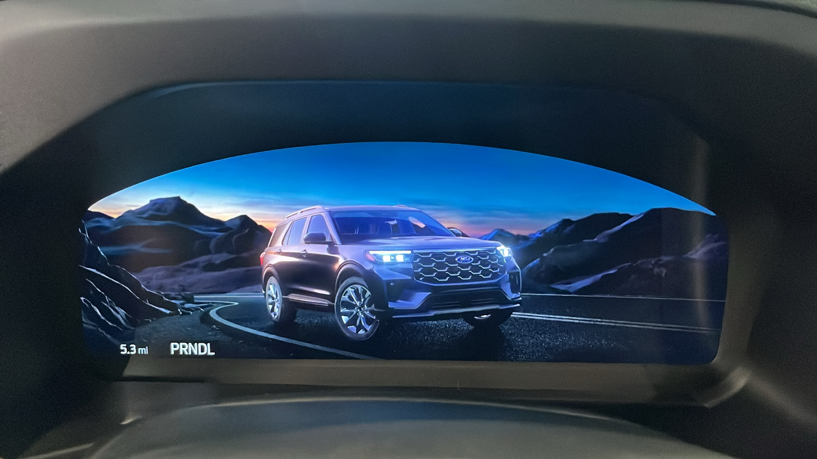 2025 Ford Explorer Active 9