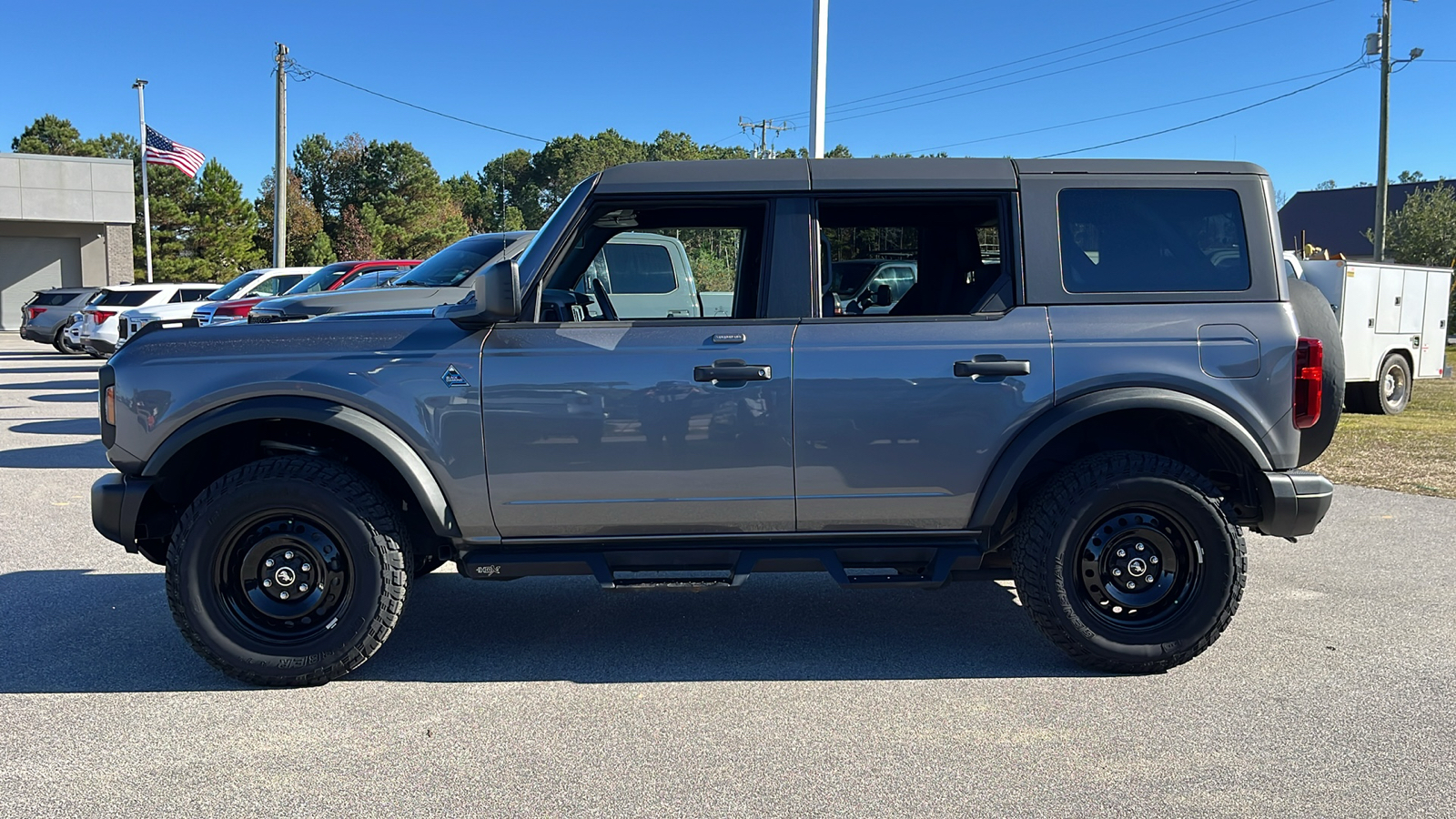 2023 Ford Bronco  4