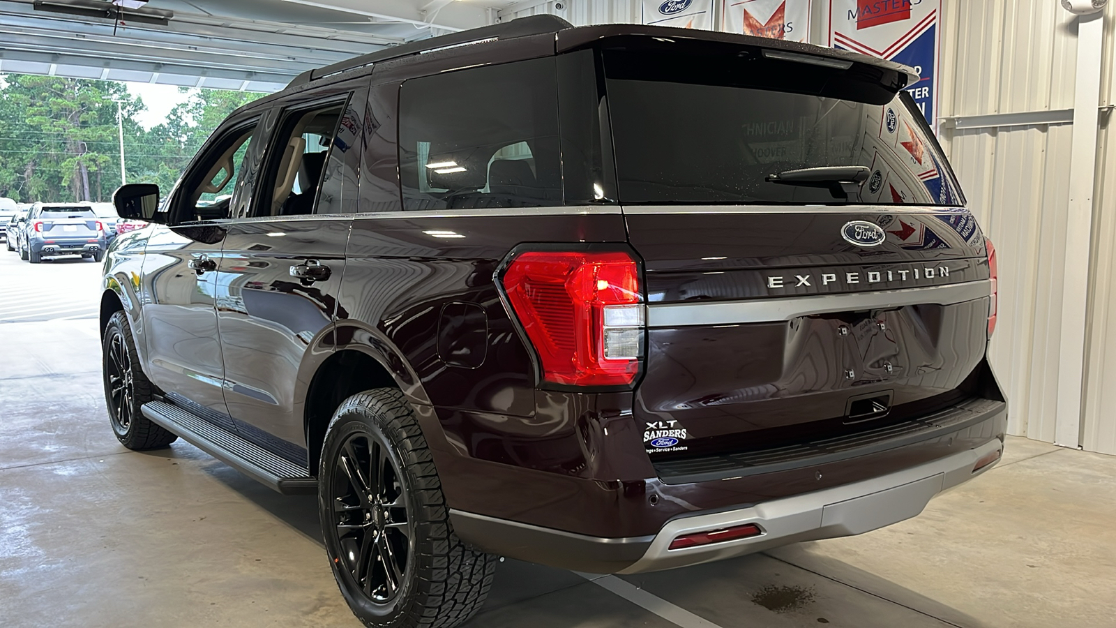 2024 Ford Expedition XLT 23