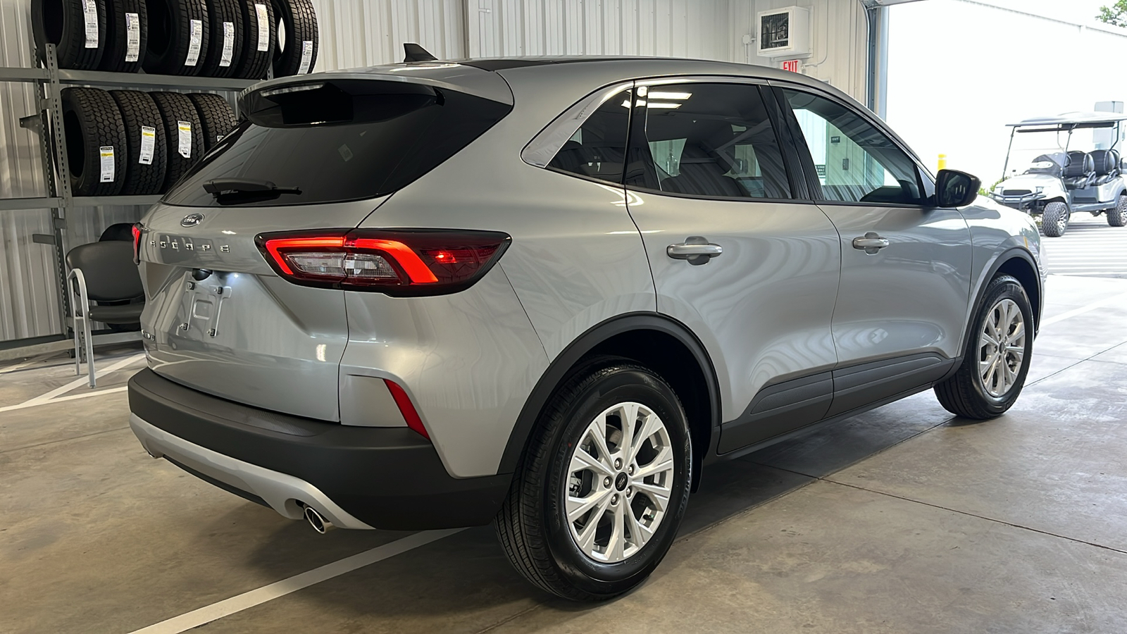 2024 Ford Escape Active 27