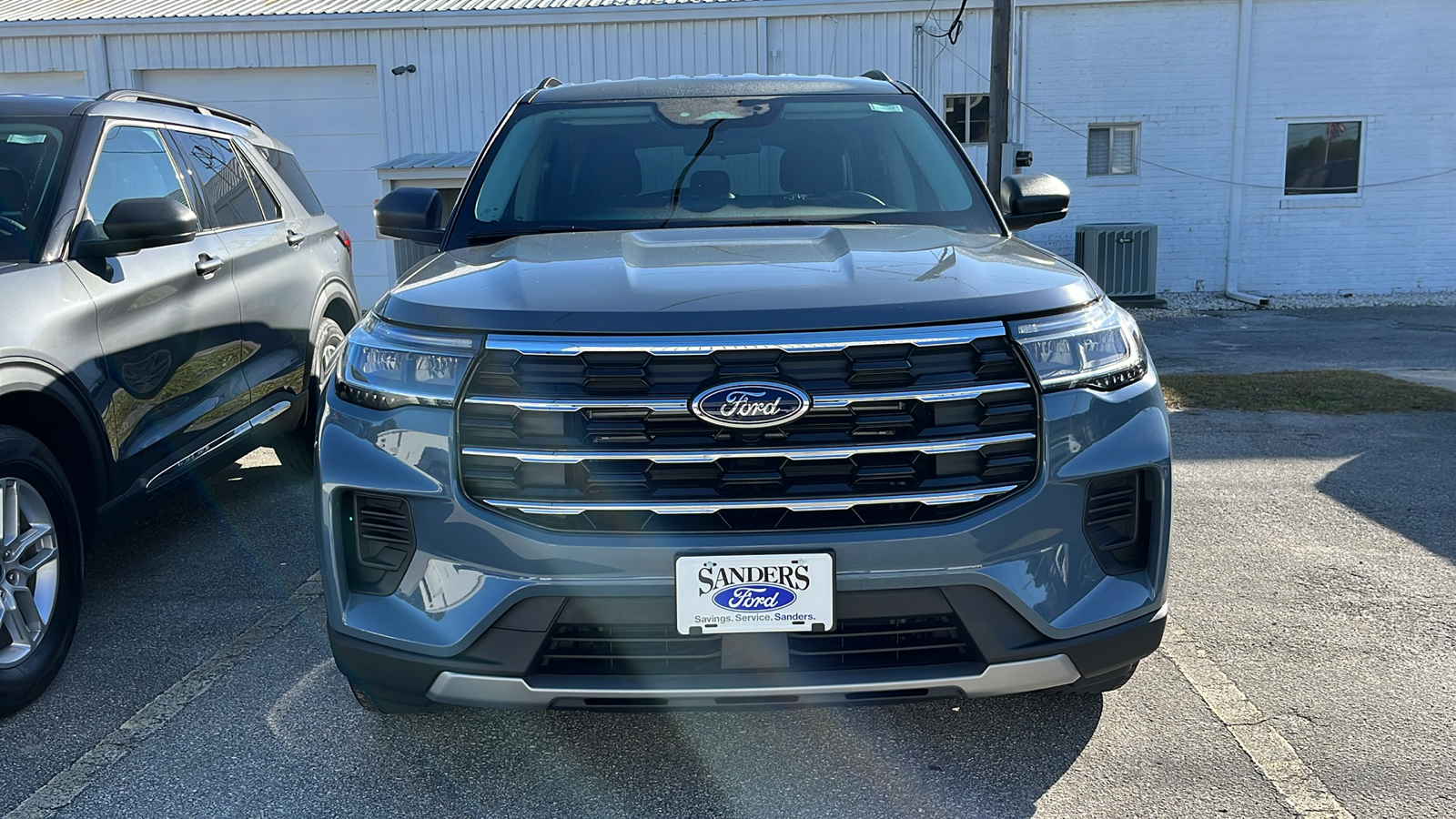 2025 Ford Explorer Active 2