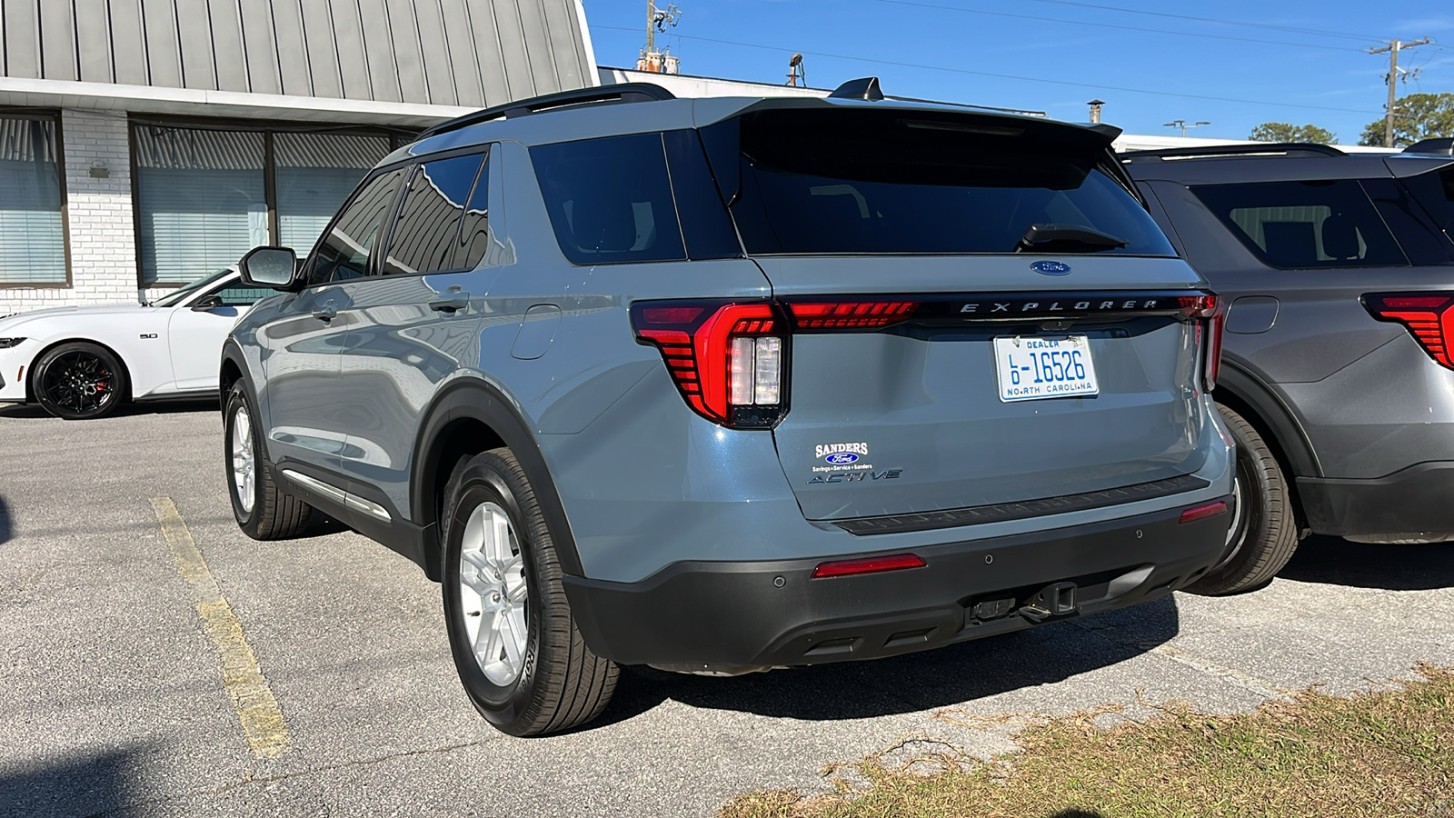 2025 Ford Explorer Active 5