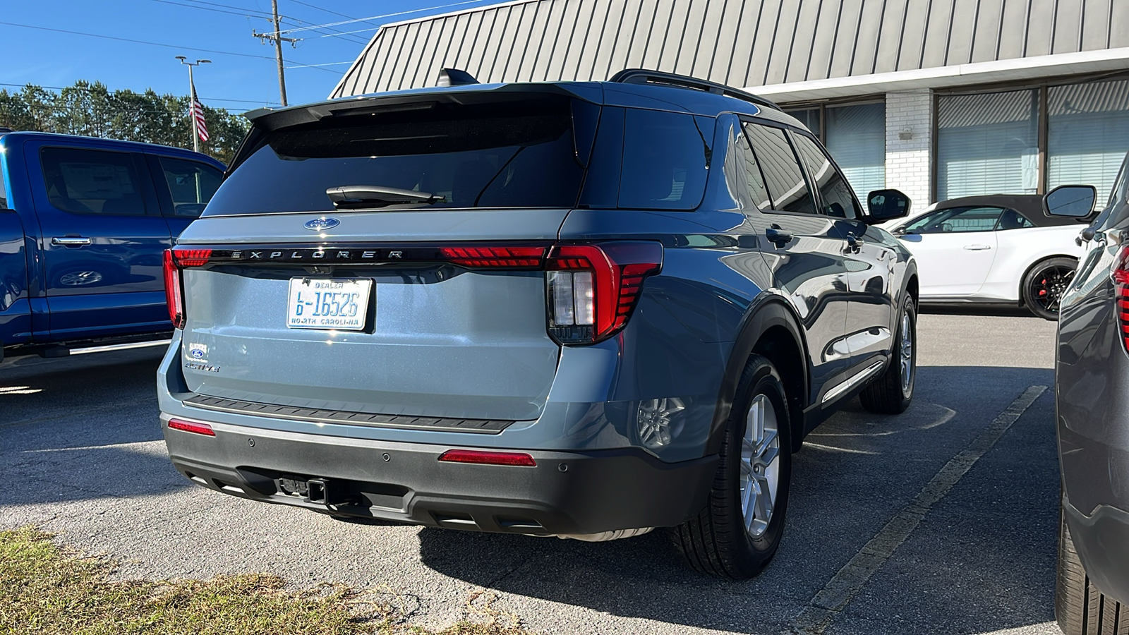 2025 Ford Explorer Active 7