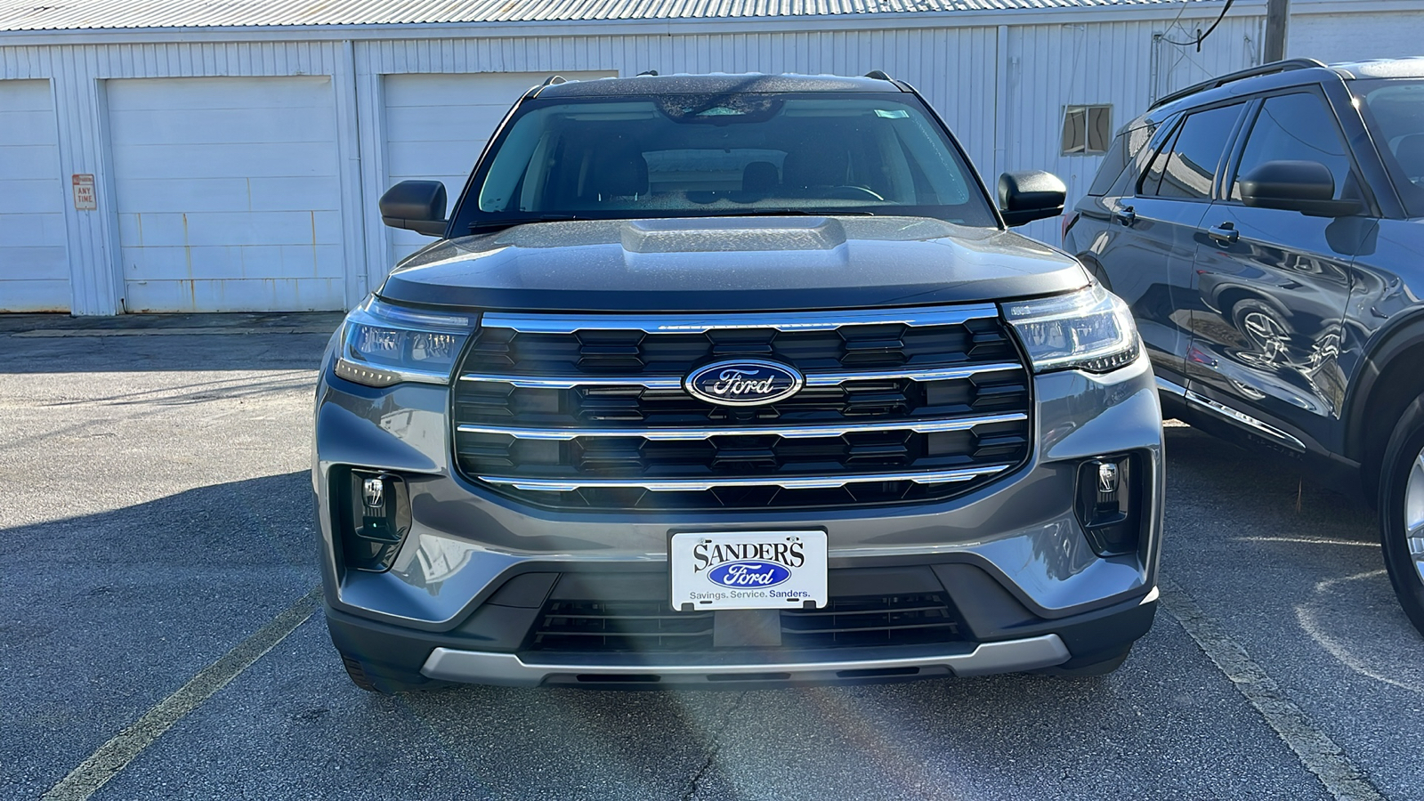 2025 Ford Explorer Active 2