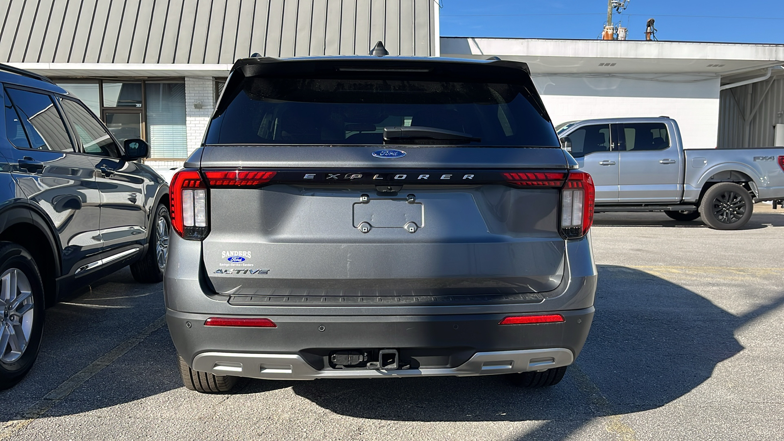 2025 Ford Explorer Active 5