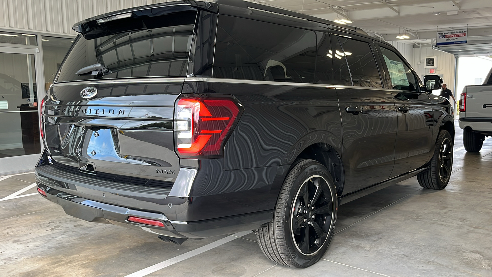 2024 Ford Expedition Max Limited 30