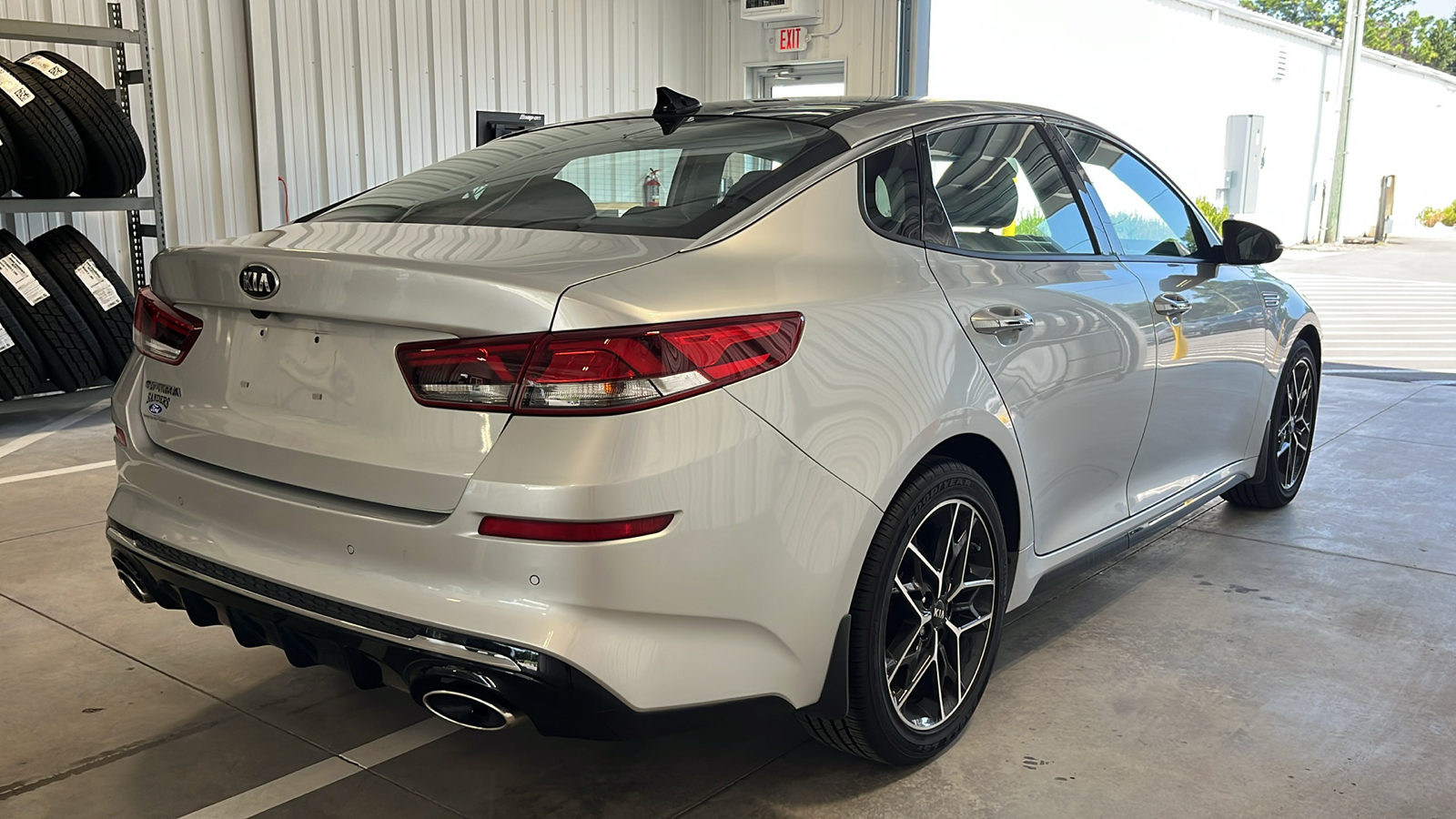 2020 Kia Optima LX 26