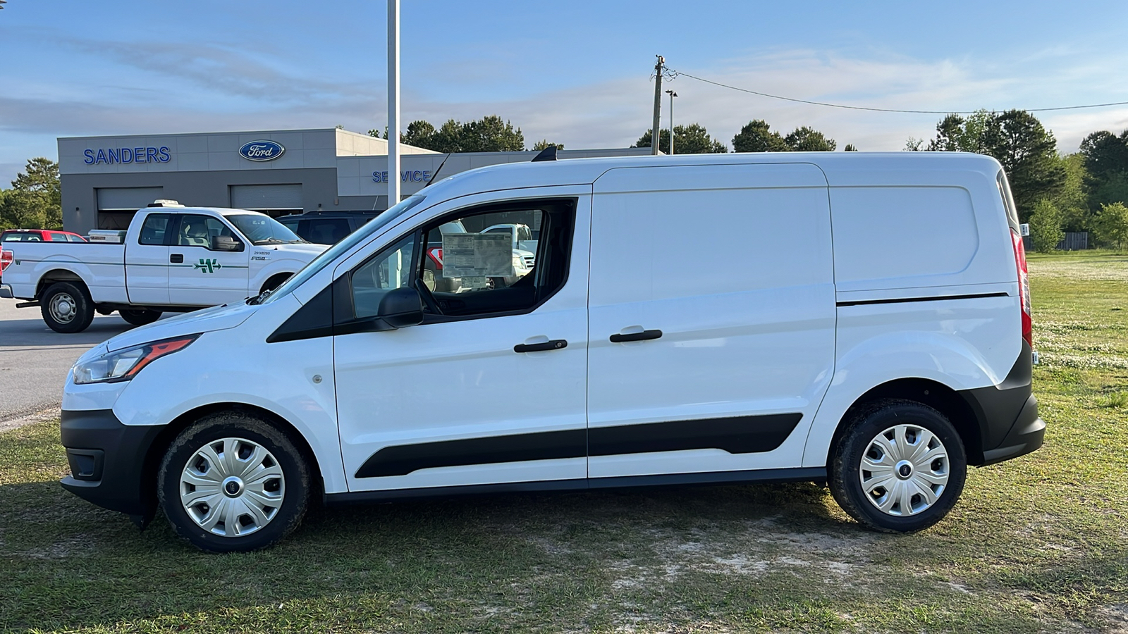2023 Ford Transit Connect  4