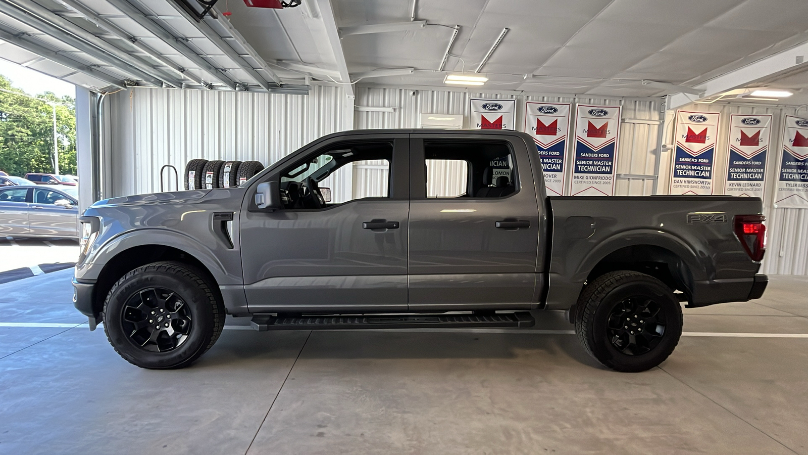 2024 Ford F-150 STX 4