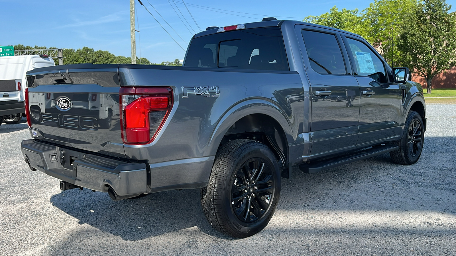 2024 Ford F-150 XLT 28