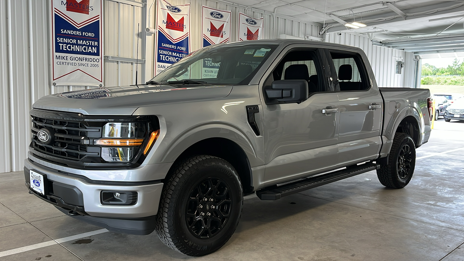 2024 Ford F-150 XLT 3