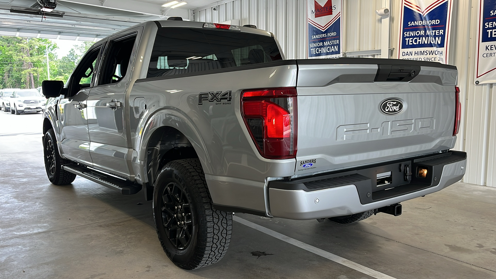 2024 Ford F-150 XLT 24