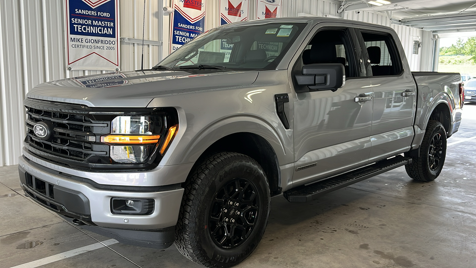 2024 Ford F-150 XLT 3