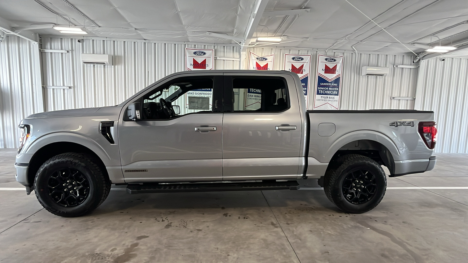 2024 Ford F-150 XLT 4