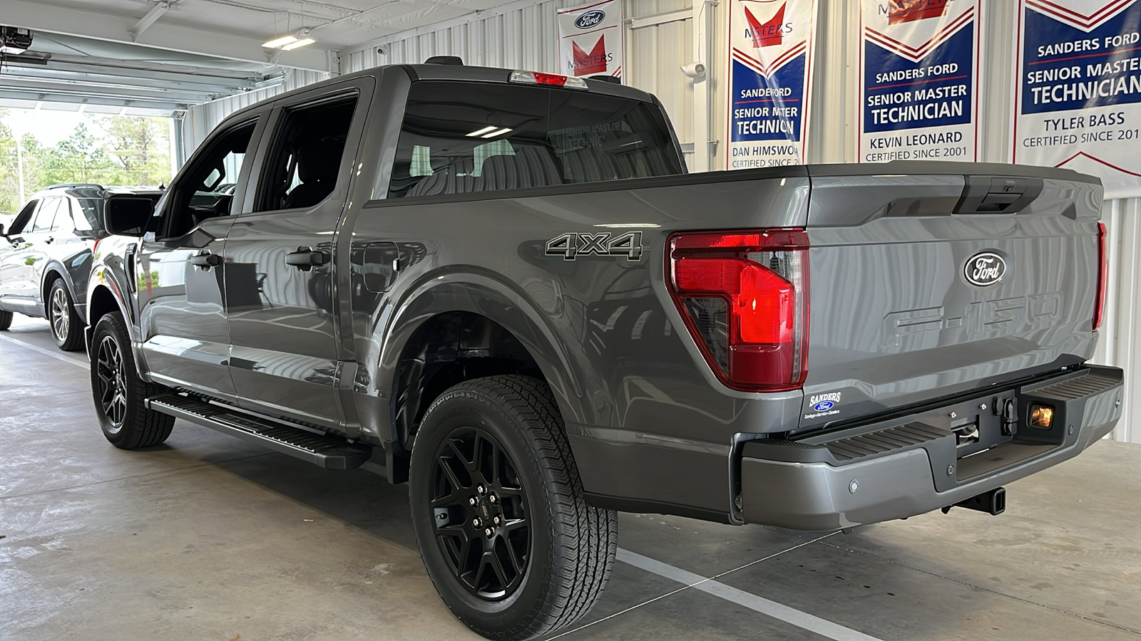 2024 Ford F-150 STX 23