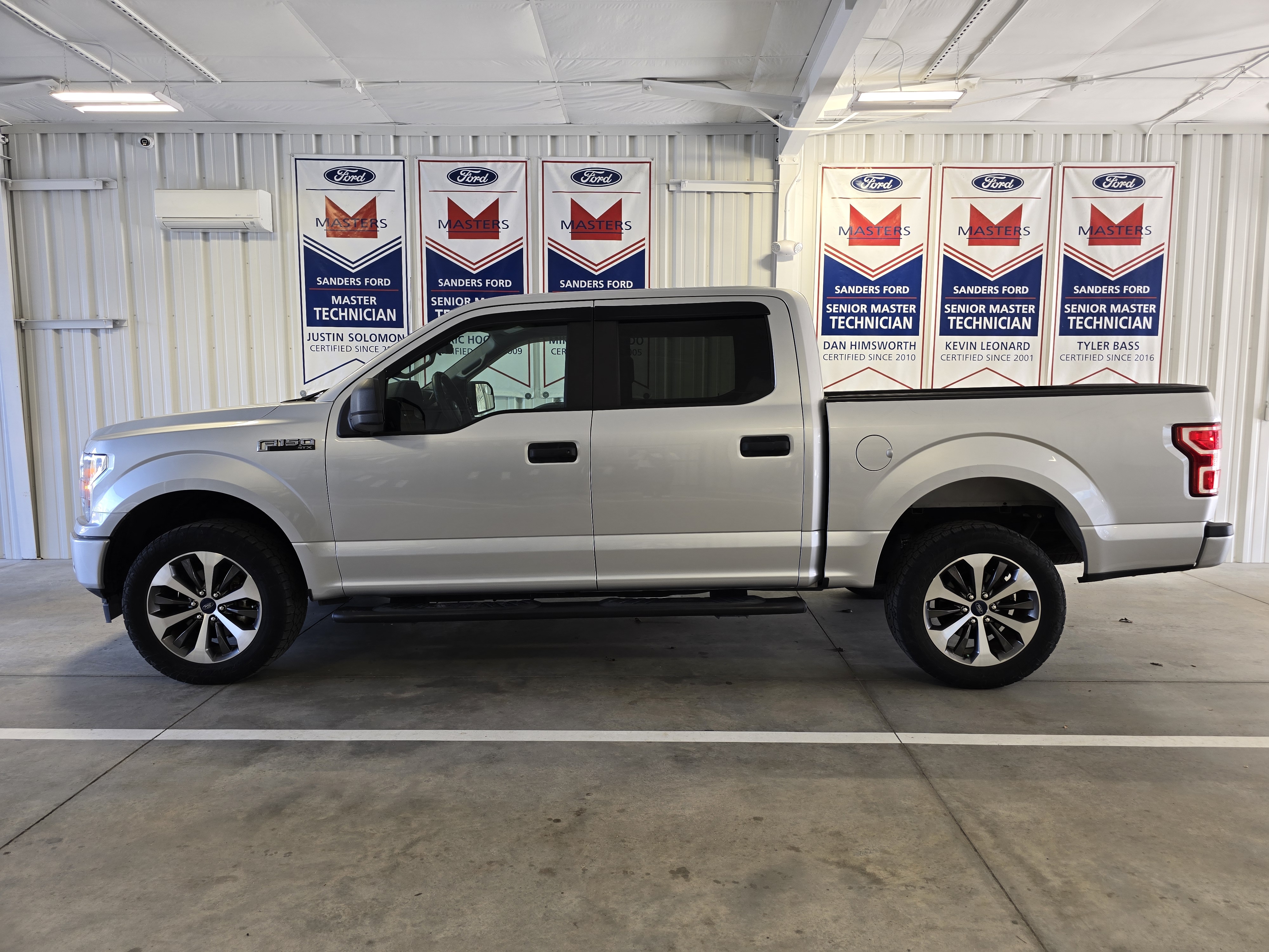 2019 Ford F-150  4