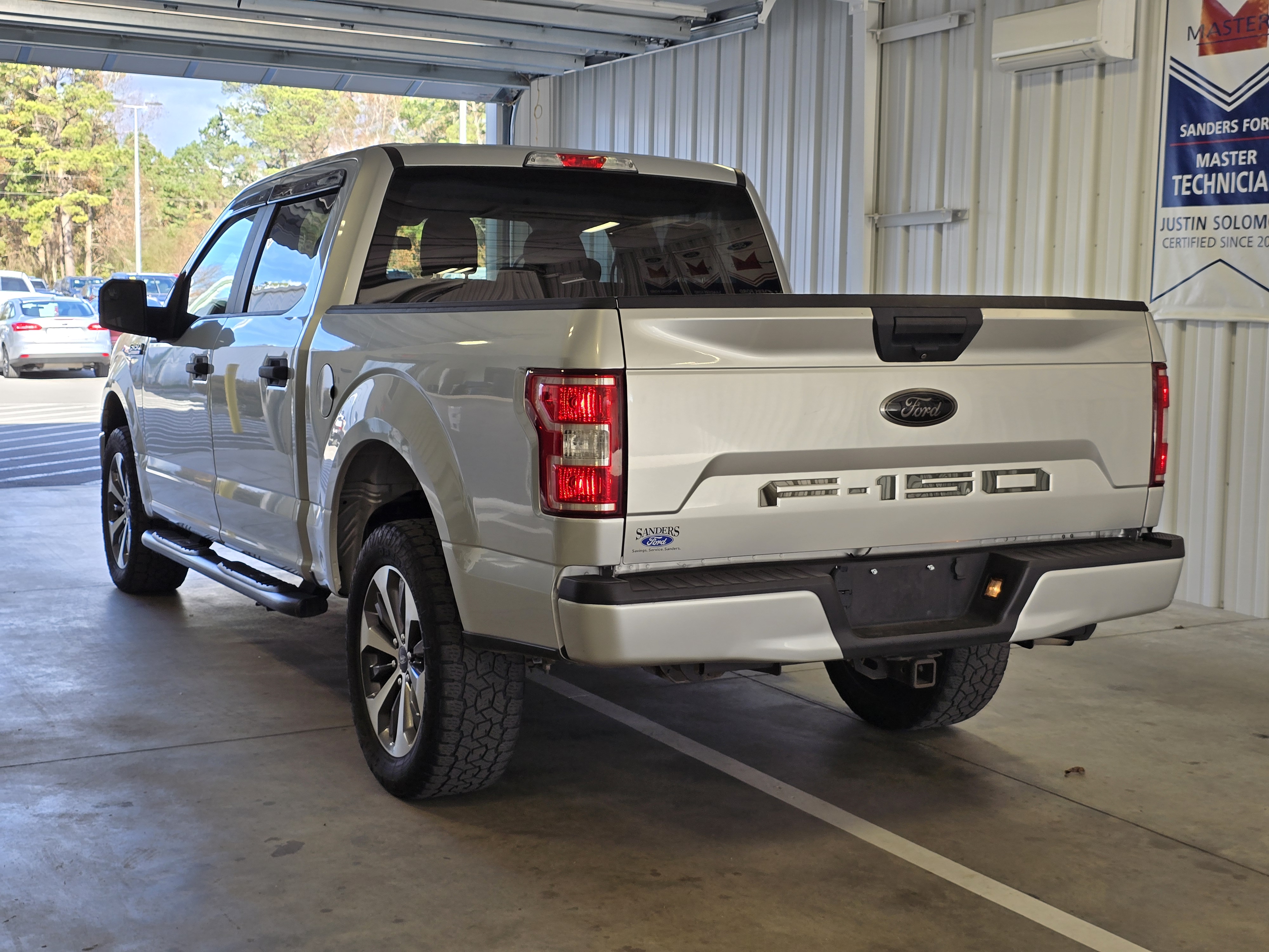 2019 Ford F-150  5