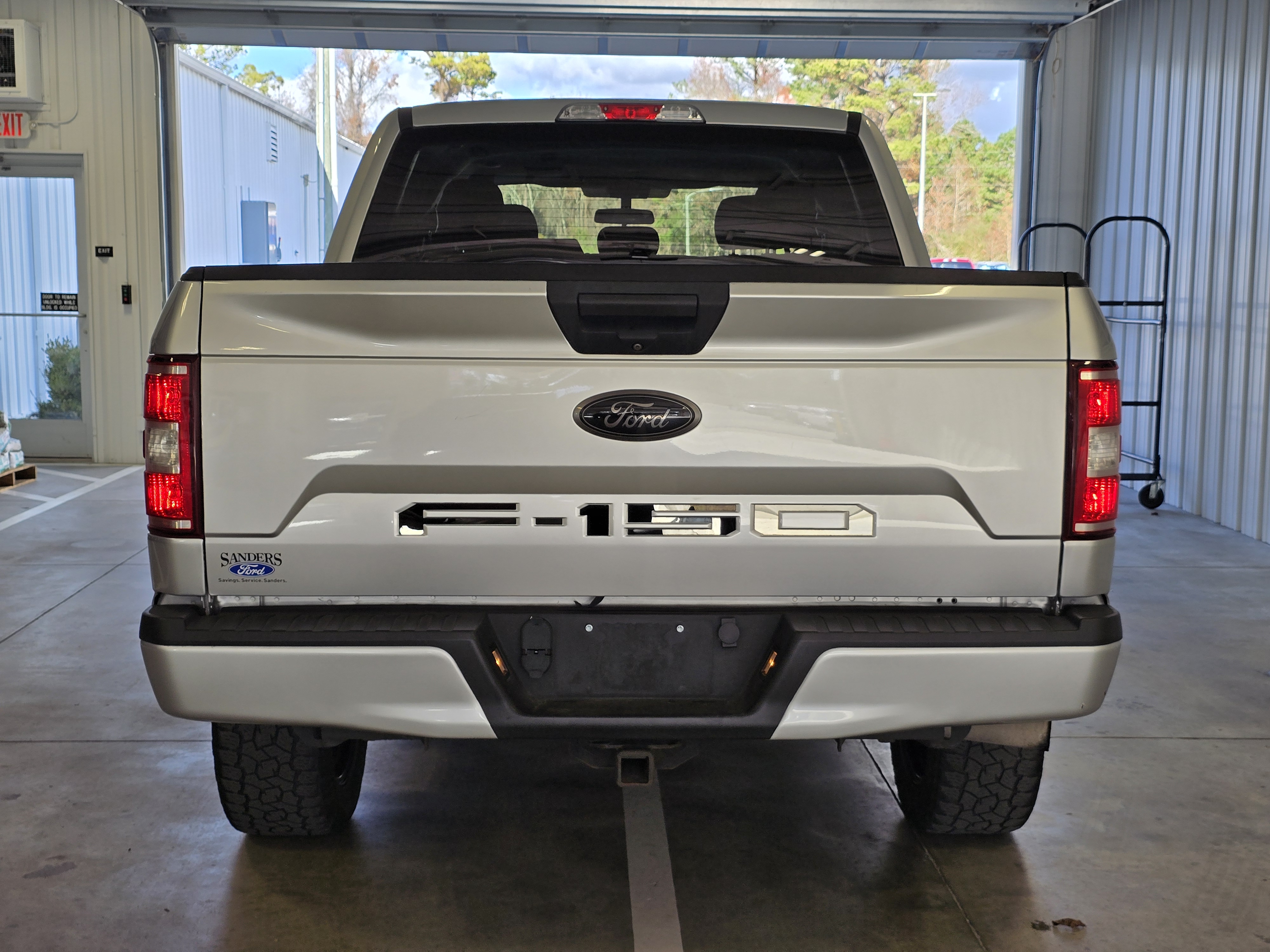 2019 Ford F-150  6