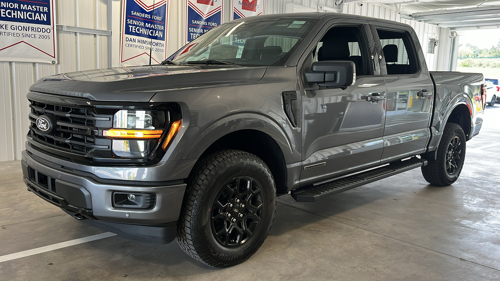 2024 Ford F-150 XLT 3