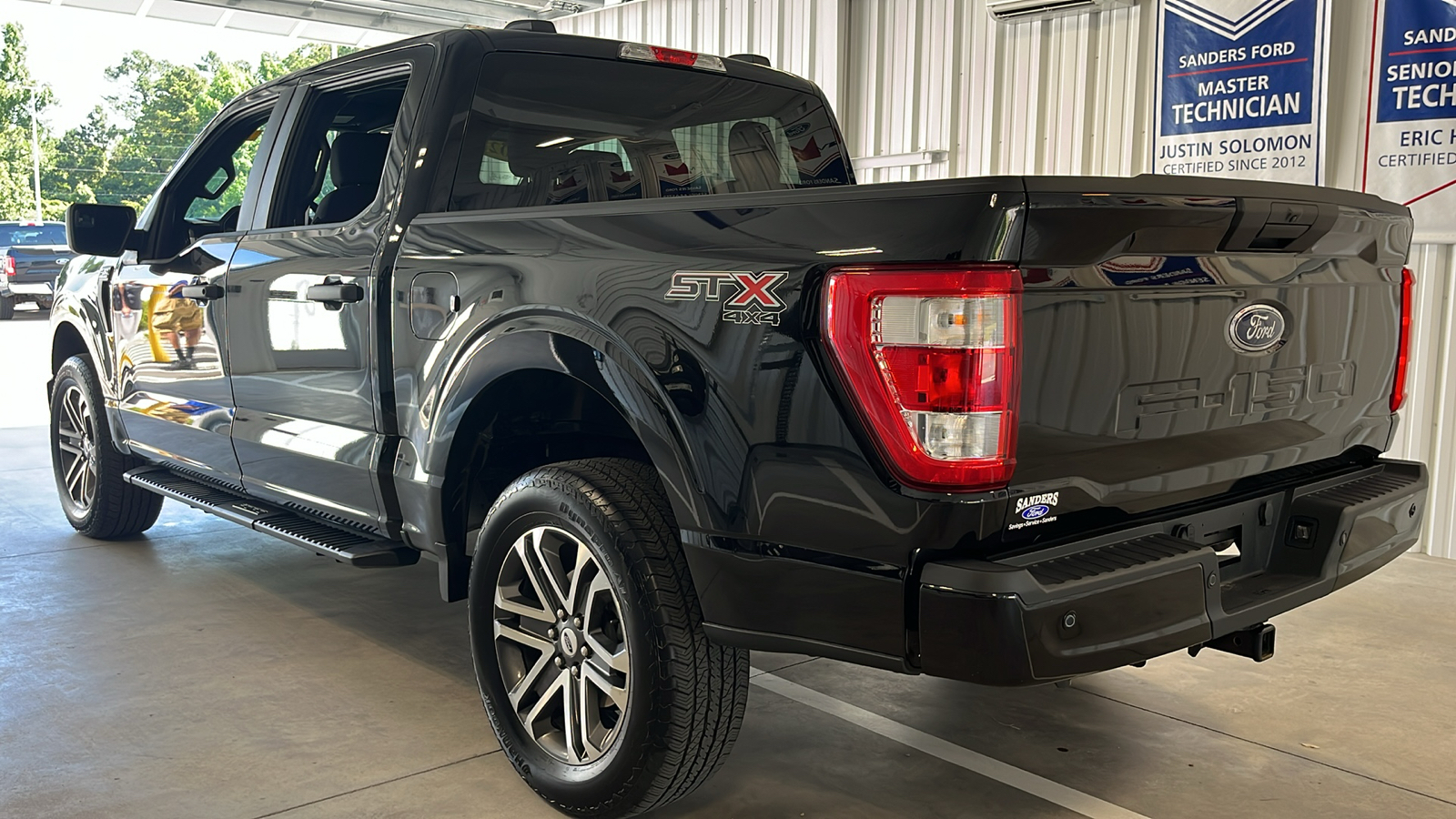 2023 Ford F-150  23