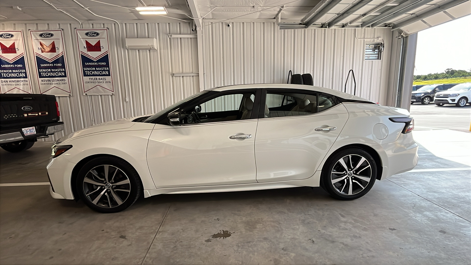 2019 Nissan Maxima SL 4