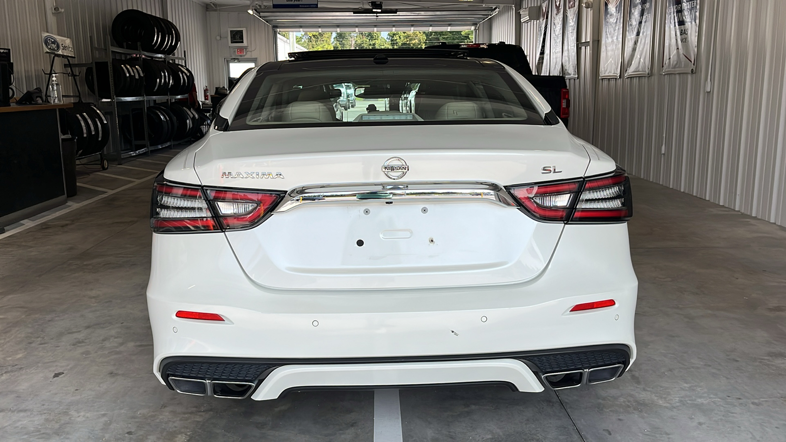 2019 Nissan Maxima SL 26