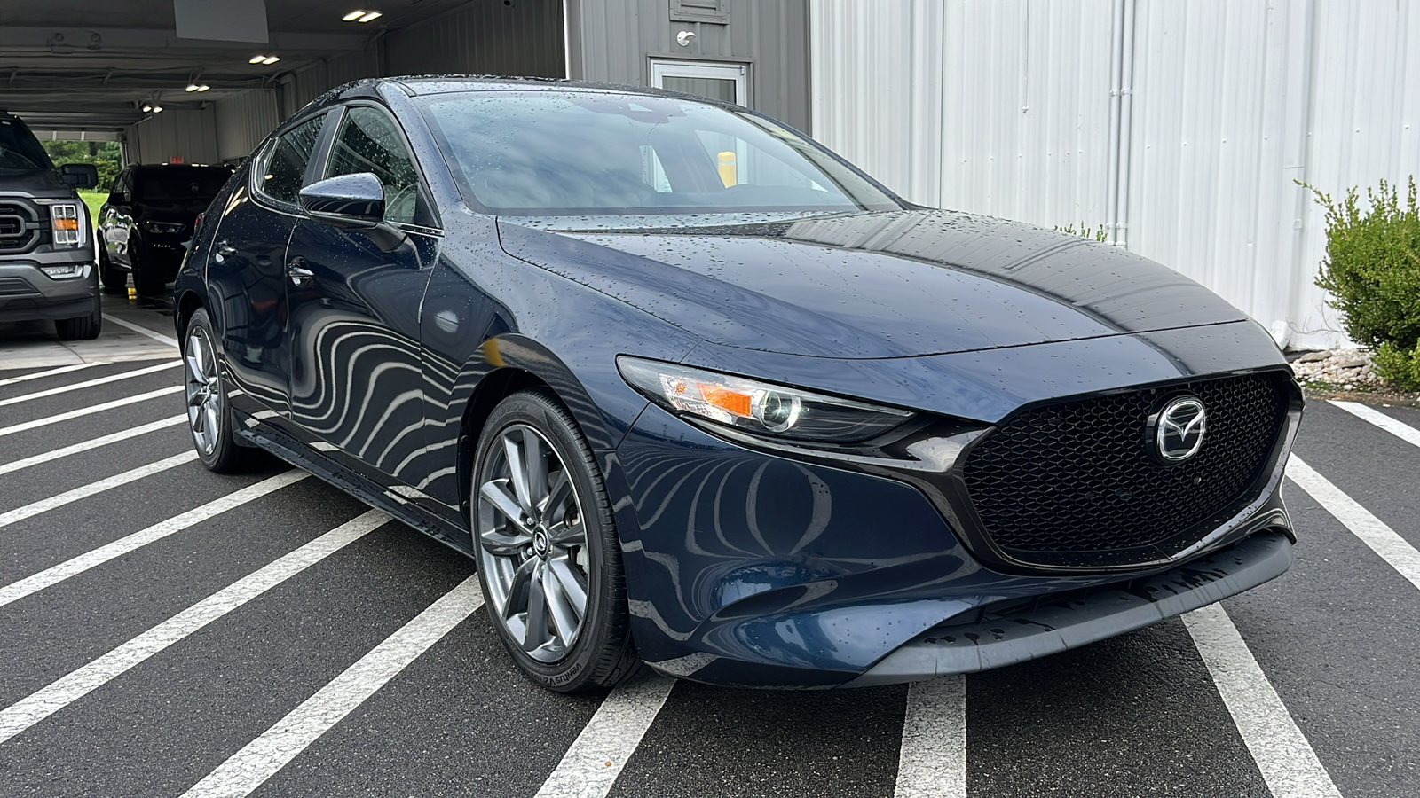 2019 Mazda Mazda3 Hatchback w/Preferred Pkg 1