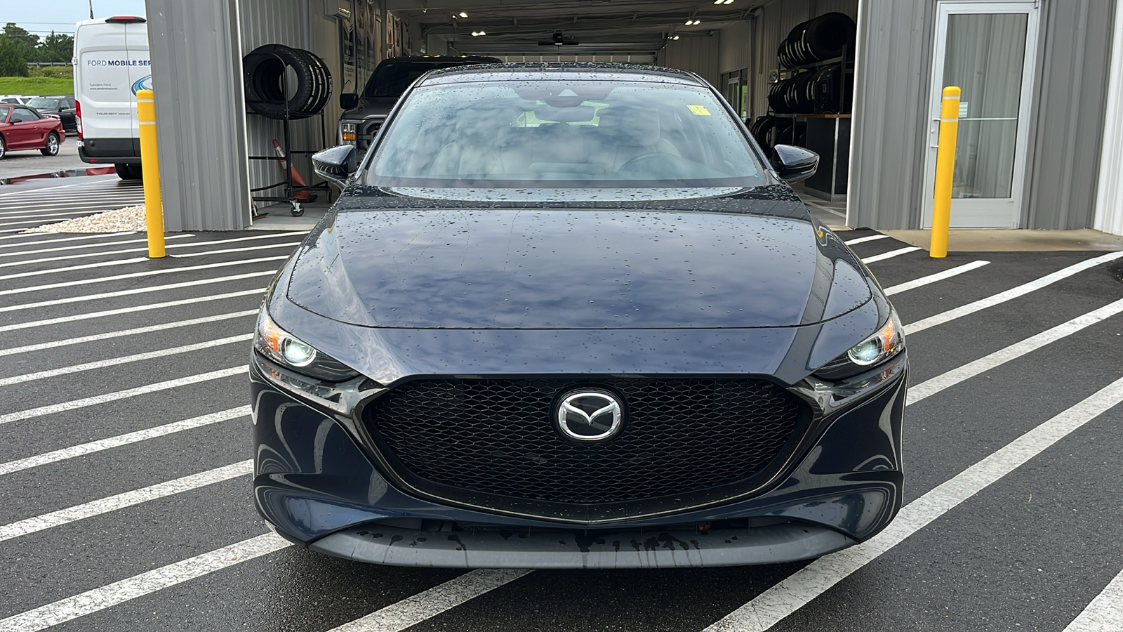 2019 Mazda Mazda3 Hatchback w/Preferred Pkg 2